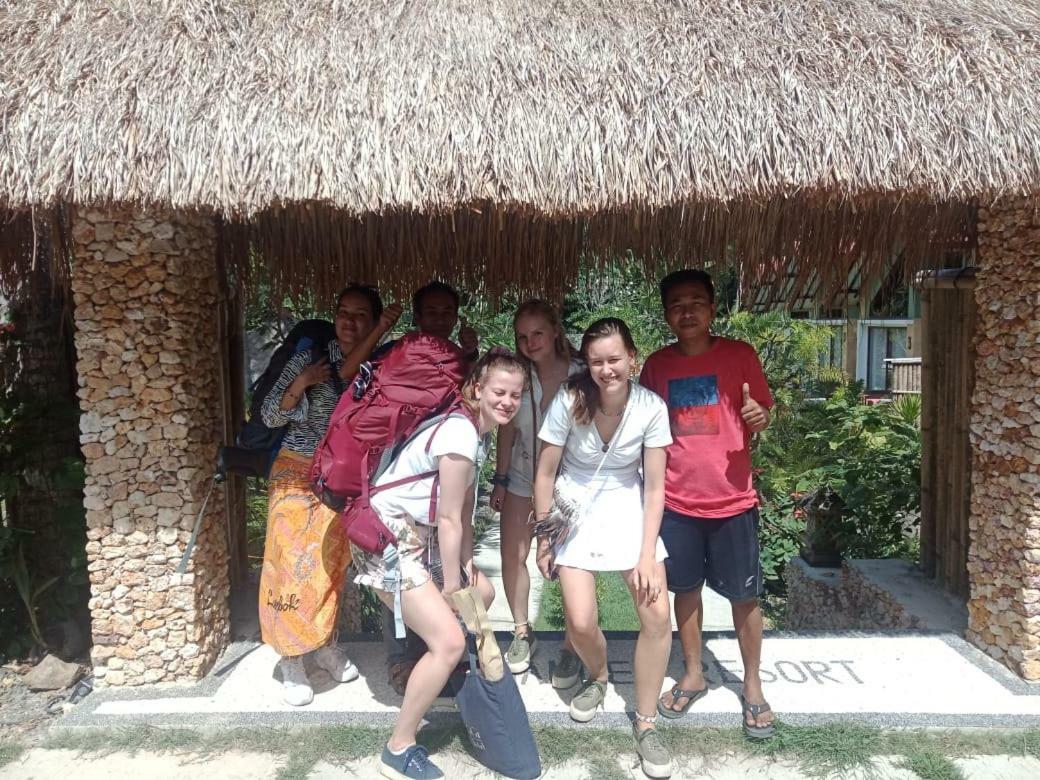 ホテル The Hamlet Kuta  エクステリア 写真